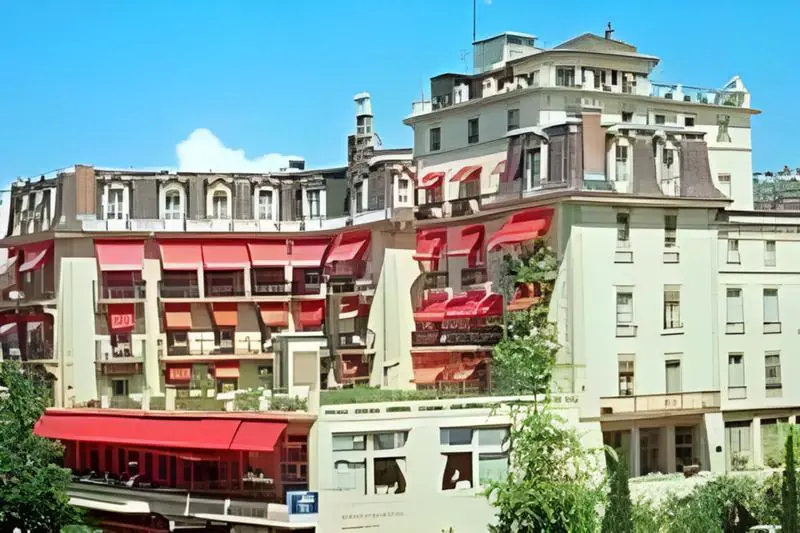 J5 호텔 헬베티 몽트뢰 (J5 Hotels Helvetie Montreux) 1