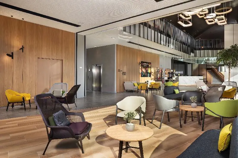 인사이드 파리 샤를 드 골 에어포트 (INNSiDE Paris Charles de Gaulle Airport) 1