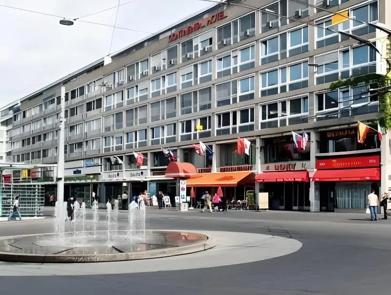 Continental Hotel Lausanne 1