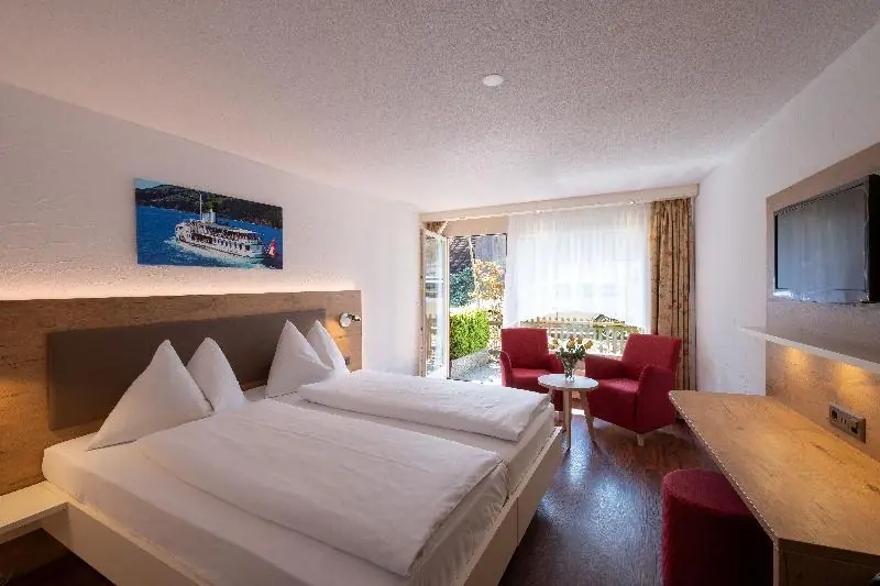 호텔 샬레 스위스 (Hotel Chalet Swiss) 4
