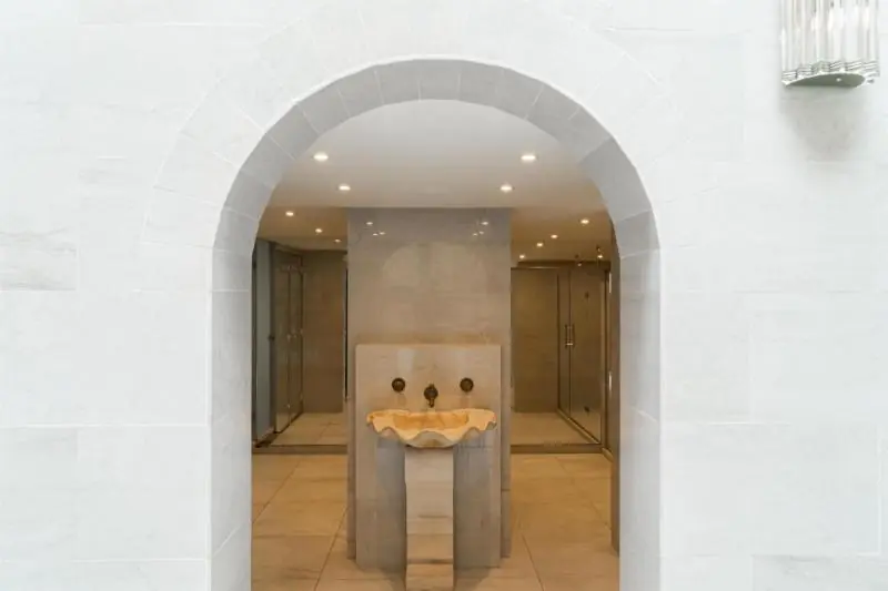 Cour des Loges Lyon, a Radisson Collection Hotel 1