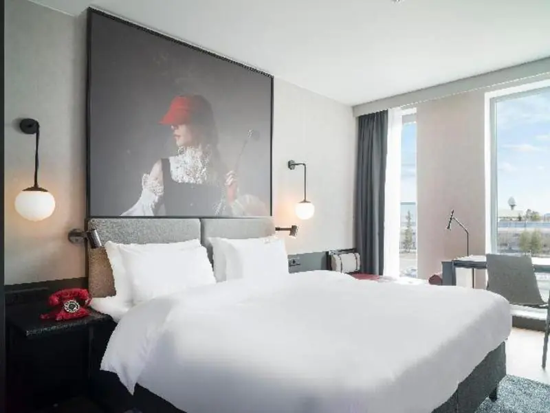 래디슨 레드 호텔, 오슬로 에어포트 (Radisson RED Hotel, Oslo Airport) 1