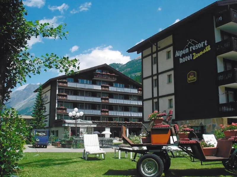 알펜 리조트 호텔 (Alpen Resort Hotel) 1