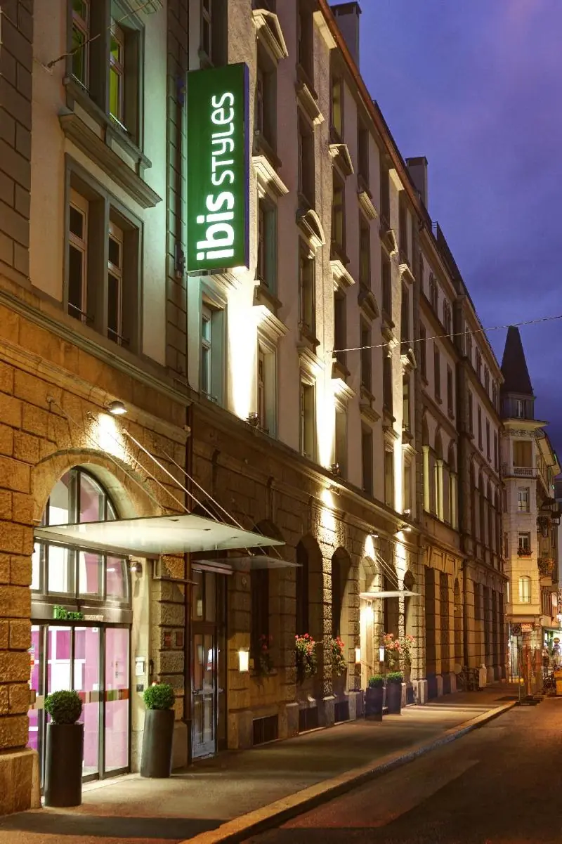 이비스 스타일 루젠 (Ibis Styles Luzern) 1