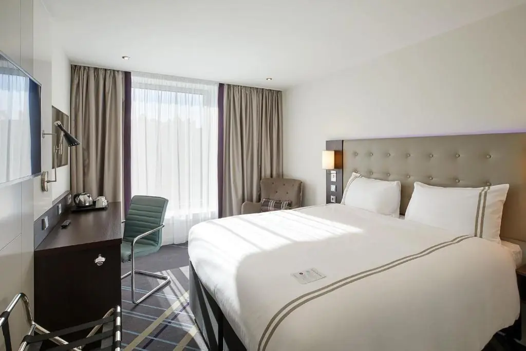 Premier Inn Hamburg City Centre 2