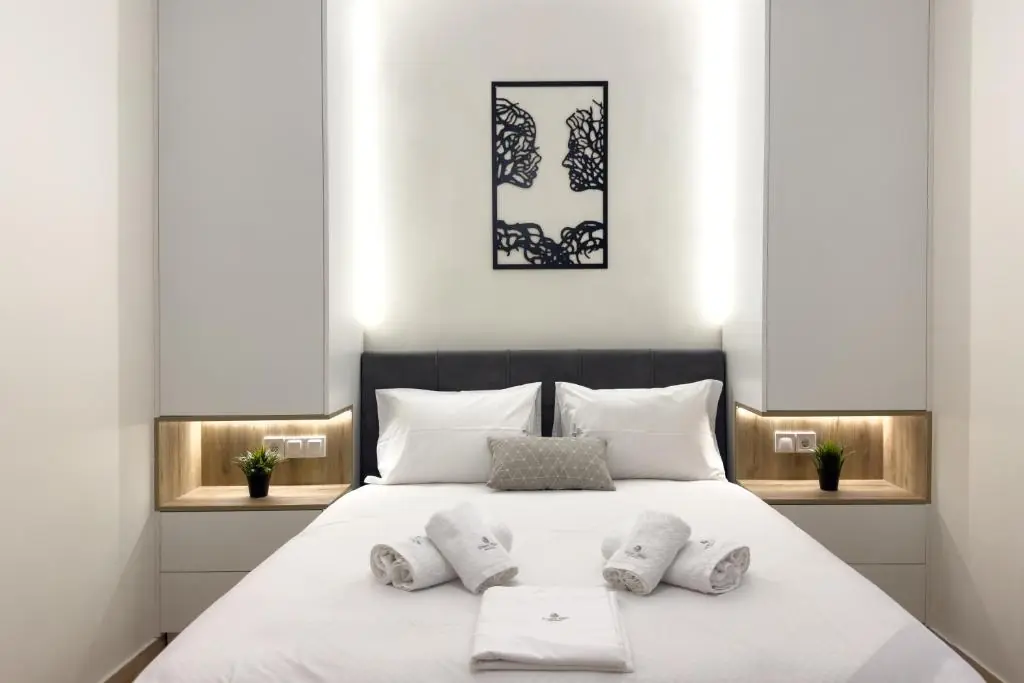 White Luxe Suite in Kolonaki 1
