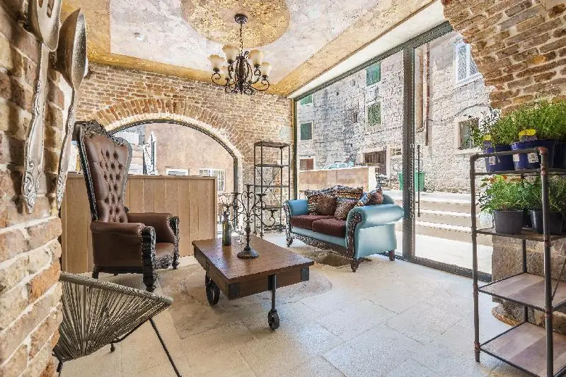 헤리티지 펠리스 바로스 매그 퀘인트 앤 엘레강트 부티크 호텔 (Heritage Palace Varos - MAG Quaint And Elegant Boutique Hotels) 1