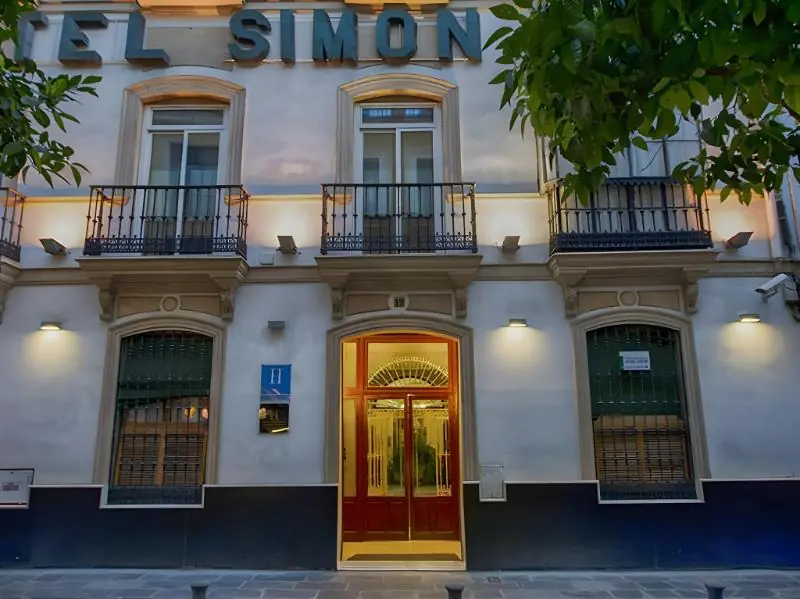 호텔 시몬 (Hotel Simon) 1
